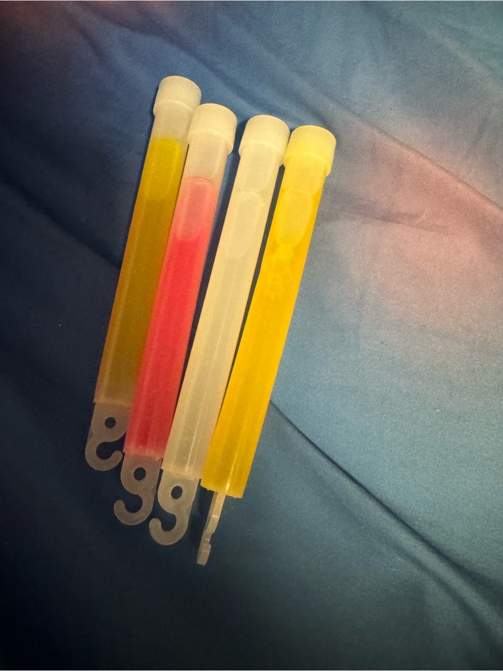 Spirit Yellow & Pink Glow Stick Party Pack